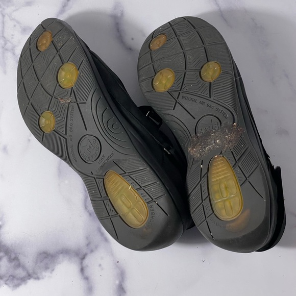 Metiphsto Runoff Air-Jet Leather Mary Jane Velcro Strap size 10 - Picture 10 of 10